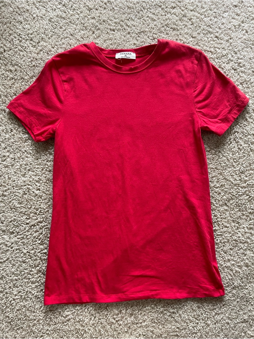 Zenana Outfitters Red Crewneck Tee
